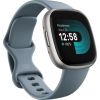 Fitbit Versa 4, waterfall blue/platinum