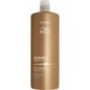 Wella Ultimate Smooth Shampoo - Vyživující šampon 250ml Smaržas - NESAKĀRTOTS