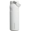 Stanley Termopudele ar salmiņu The IceFlow Bottle Flip Straw 2.0 0,7L balta Pudeles