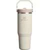 Stanley Термокружка с трубочкой IceFlow Flip Straw 2.0 Tumbler объемом 0,89 л, кремового цвета. Бутылки