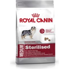 Royal Canin Medium Sterilised 3.5 kg Adult Corn, Poultry Barība