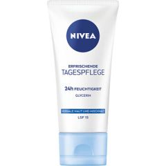 Nivea Essential Day Cream SPF 15 - Hydratační denní krém pro normální a smíšenou pleť 50ml Sejas kopšana