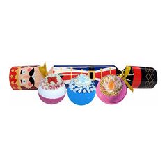 Bomb Cosmetics Nutcracker Cracker - SET
