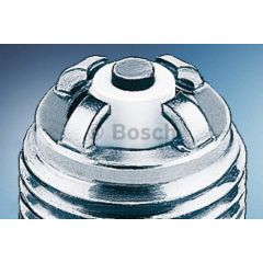 Bosch Aizdedzes svece 0 242 235 748 Aizdedzes sveces