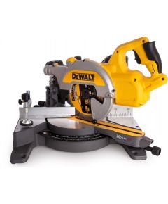 DeWalt DCS777T2-QW 54V Leņķzāģis 216mm