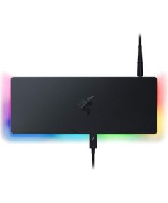 Razer Dock Chroma Thunderbolt 4 Ethernet LAN (RJ-45) ports 1, DisplayPorts quantity 1, Ethernet LAN, Warranty 24 month(s) Dokstacijas portatīvajiem datoriem