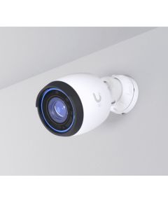 Ubiquiti G5 Professional Bullet IP security camera Indoor & outdoor 3840 x 2160 pixels Ceiling/Wall/Pole