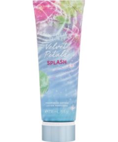 Victorias Secret Velvet Petals / Splash 236ml