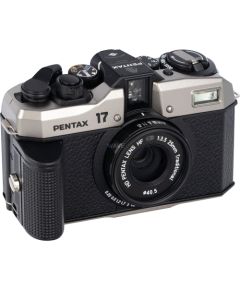 Pentax 17, camera (black/silver)