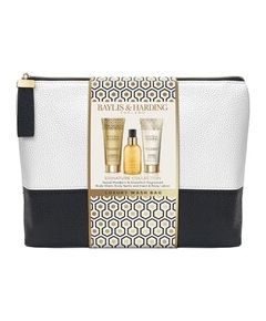 Baylis & Harding Luxury Wash Bag ( Tangerine & Grapefruit ) Set