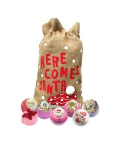 Bomb Cosmetics Here Comes Santa Set