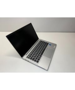 HP RENEW Grade A EliteBook 830 G8 13.3 " i5-1135G7 16 GB SSD 256 GB Intel Iris Xe Graphics Windows 11 Pro Keyboard language Nordic 12 month(s)