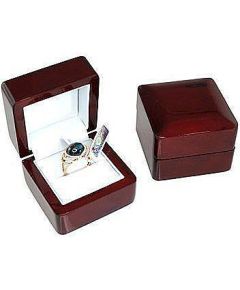 Davanu kārbiņa #7105061(Br), krāsa: Brūna Kārbiņas 2 gredzeni, auskari