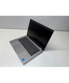 DELL Renew RENEW Grade B Dell Latitude 5330 13.3 " FHD i3-1215U 16 GB SSD 256 GB Intel UHD Graphics Windows 11 Pro Keyboard language Swedish 12 month(s) Atjaunoti portatīvie datori