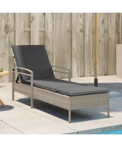 vidaXL VidaXL Leżanka z poduszką, jasnoszara, 63x200x81 cm, polirattan Шезлонги и пляжные стулья
