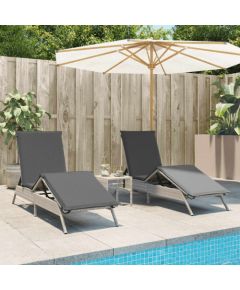 vidaXL Leżaki ze stolikiem, 2 szt., jasnoszare, polirattan Шезлонги и пляжные стулья