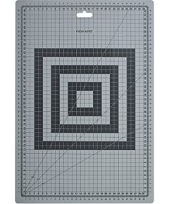 Griešanas paklājs Fiskars; 30x45 cm Citi virtuves piederumi