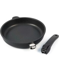 Amt Gastroguss Induction frying pan with detachable handle Pannas