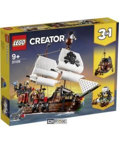 LEGO Creator  31109 Pirate Ship