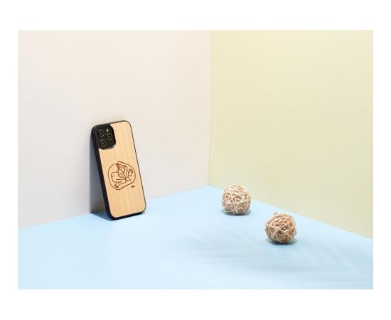 MAN&WOOD case for iPhone 12/12 Pro child with fish