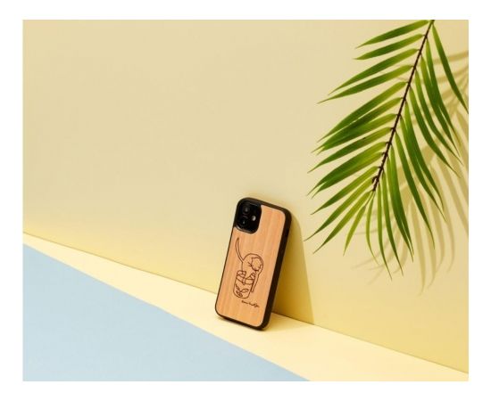 MAN&WOOD case for iPhone 12 mini cat with red fish