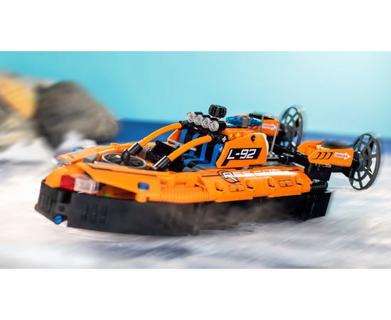 LEGO Technic Glābšanas transportlīdzeklis uz gaisa spilvena (42120)