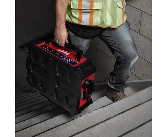 Milwaukee M18 PRCDAB+-0 Radio un lādētājs