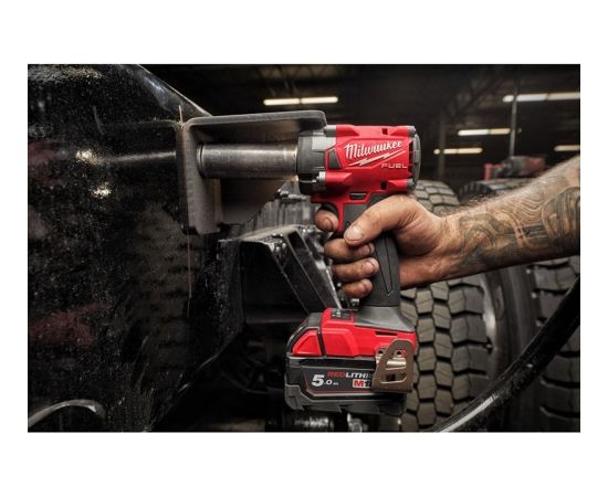 Milwaukee M18 FIW2P12-502X Akumulatora trieciena uzgriežņu atslēga