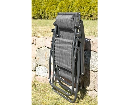 Saska Garden Daudzfunkcionāls saliekams dārza klāja krēsls ar galdu un avīžu turētāju 175x52 / 65x110cm, pelēks Dārza krēsli