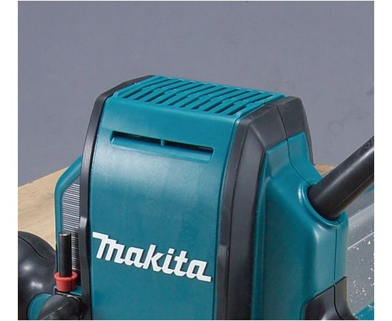 Virsfrēze 6 8 mm, 27000 min 1, 900 W, 2,7 kg RP0900J Makita