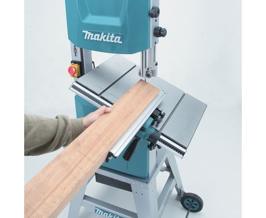 Lentzāģis kokam, 900 W, augstums 165mm, garums 305mm, 82,9 kg LB1200F Makita