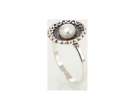 Серебряное кольцо #2101204(POX-BK)_PE, Серебро	925°, оксид (покрытие), Жемчуг , Размер: 17, 2.3 гр.