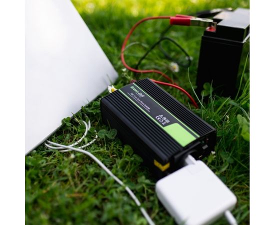 Green Cell INV15 power adapter/inverter Auto 3000 W 12V Black tīrs sinus
