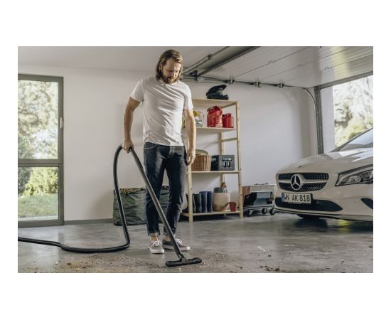 Karcher WD 4 S V-20/4/35 *EU Putekļsūcējs slapjai un sausai uzkopšanai