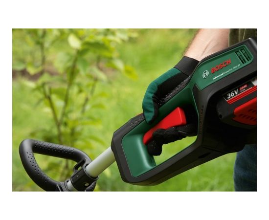 Bosch AdvancedGrassCut 36V-33 Akumulatora trimmeris, 1x2Ah, 33cm