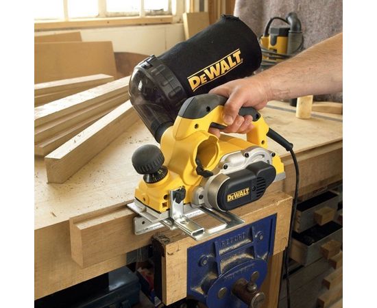 DEWALT D26500K-QS  Ēvele 4mm, 1050W