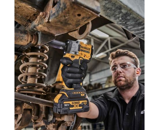 DEWALT DCF923N-XJ  Akumulatora uzgriežņu atslēga 18V (bez akumulatora un lādētāja)