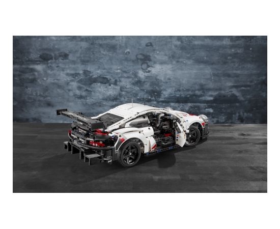 LEGO Technic Porsche 911 RSR 42096