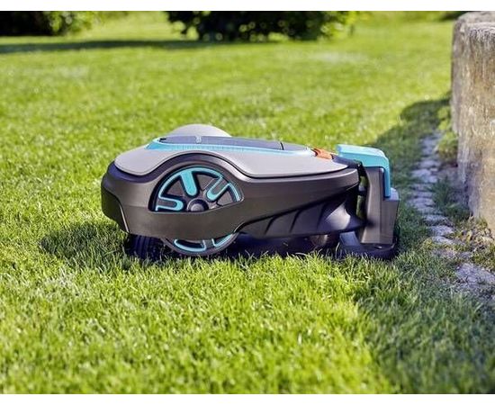 GARDENA robotic lawnmower SILENO life