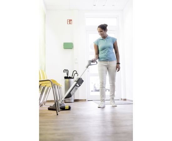 Karcher BR 30/1 C Bp Pack 18/30 bezvadu grīdas tīrītājs