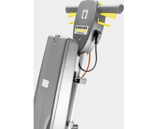 Karcher BDP 43/400 C grīdas segumu tīrīšanai un pulēšanai