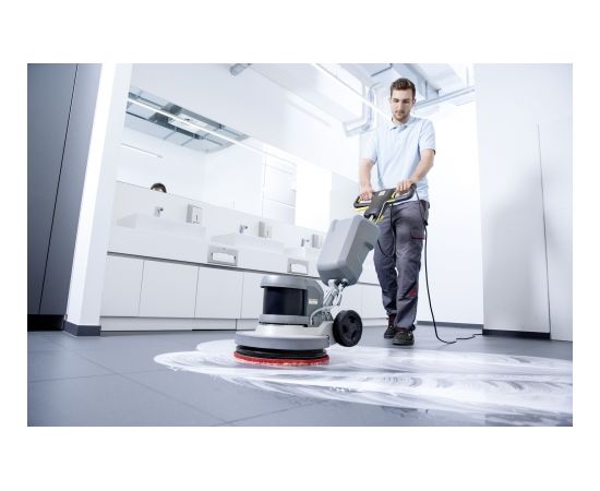 Karcher BDS 43/DUO C cieto grīdu un paklāju tīrīšana