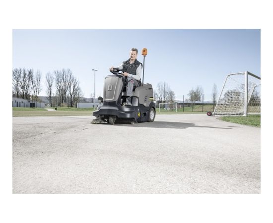 Karcher KM 90/60 R G grīdas slaucīšānas iekārta