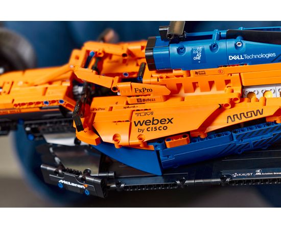 LEGO Technic McLaren Formula sacīkšu auto (42141)