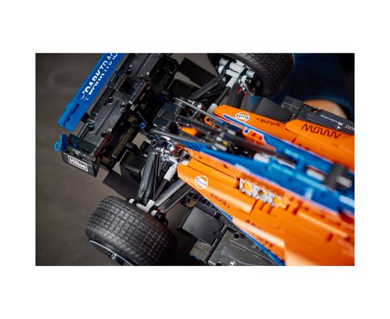 LEGO Technic McLaren Formula sacīkšu auto (42141)