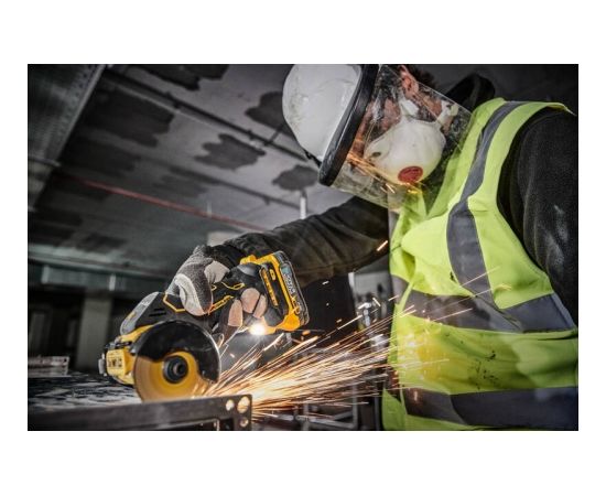 DeWALT DCS438N-XJ Kompakts griešanas instruments 18V