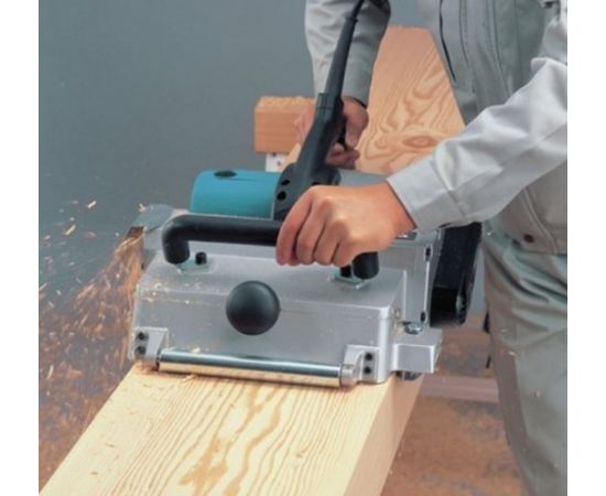 Makita Galdniecības plakne KP312S 2200 W