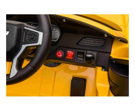 Chevrolet Tahoe vienvietīgs elektromobilis, dzeltens