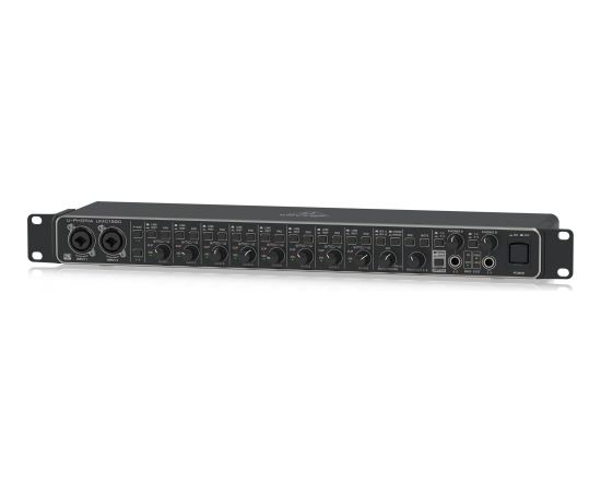 Behringer UMC1820