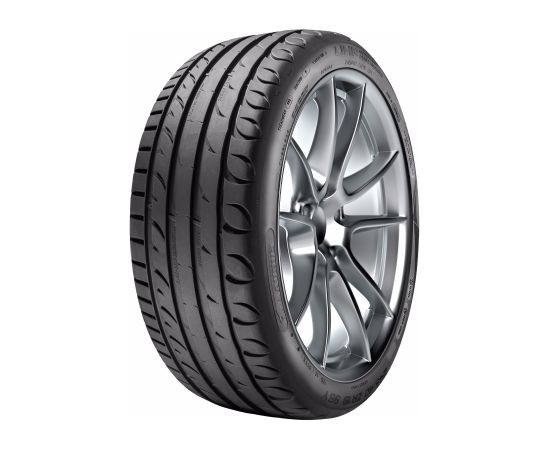 Taurus/Kormoran Ultra High Performance 205/50R17 93V